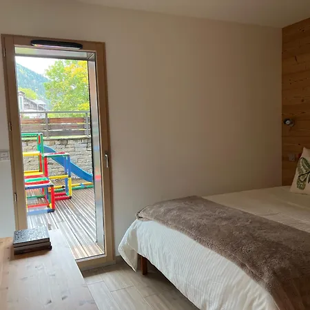 Modern 3 Bedroom Close To Lifts * Morzine